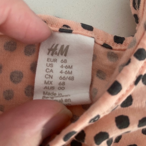 🌸2FOR$20🌸H&M top - Picture 2 of 2